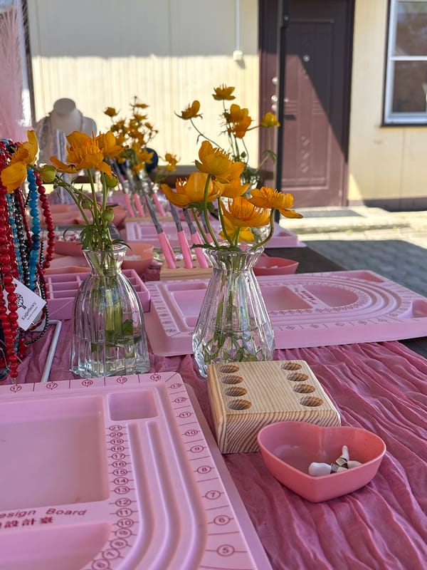 Outdoor jewelry-making craft event in Birobidzhan
