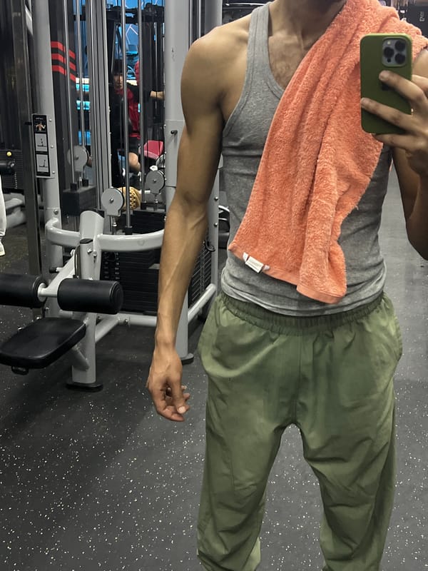 Gym selfie captured in M'Diq Morocco workout session