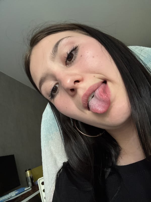 Casual selfies and outdoor moments captured in Chaikovsky, Russia
