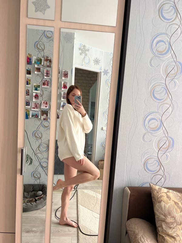 Early morning selfie session captured in Chaikovsky, Russia