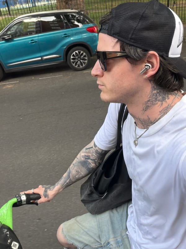 Cyclist with earpiece spotted riding through London streets