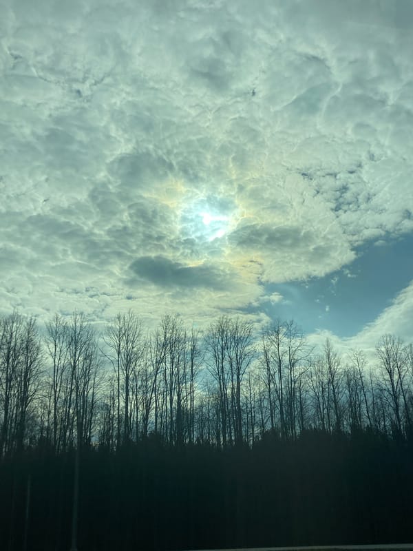 Cloudy skies with filtered sunlight observed in Pugachevo, Russia