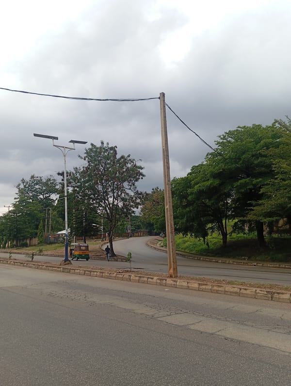 Afternoon streets of Jos, Nigeria, from ground level