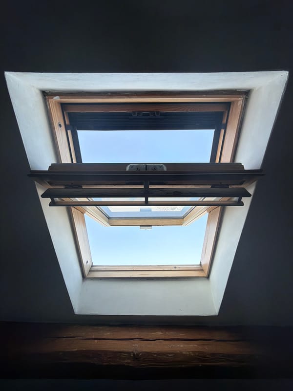 Milan resident captures quiet domestic moments, philosophical reflections