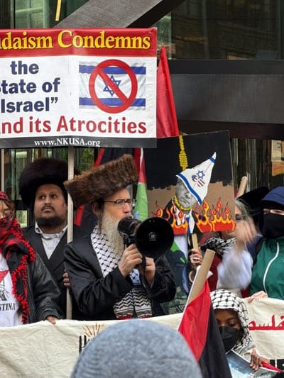 Pro-Palestinian demonstration held on NYC street