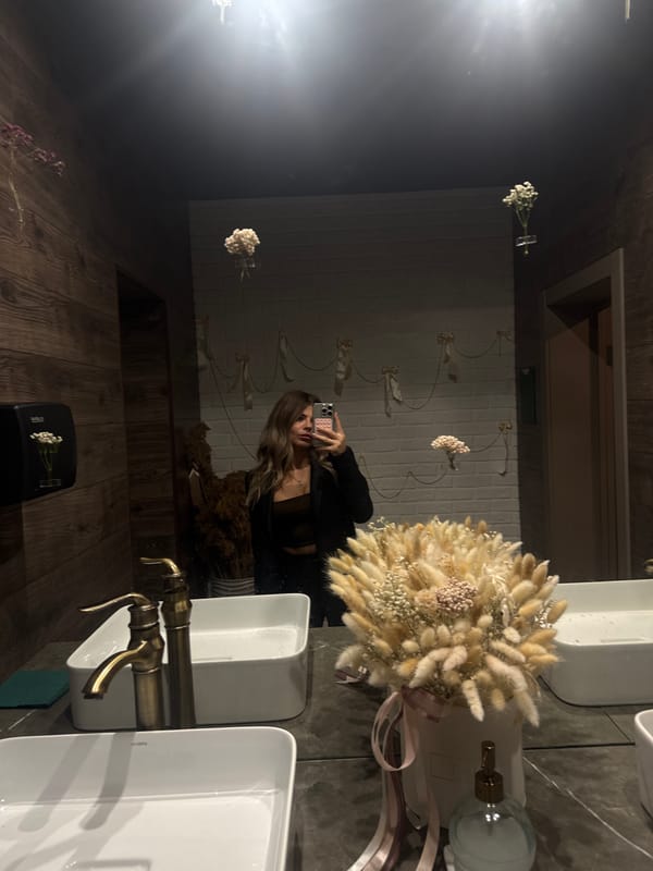 Person takes bathroom selfie, retrieves Harry Potter wand in Russia