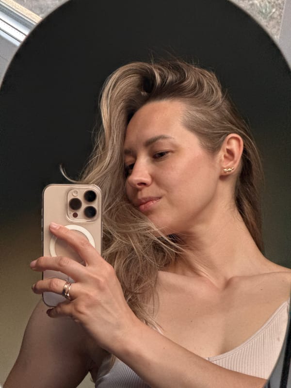 Woman documents evening moments through selfies in Chaikovsky, Russia
