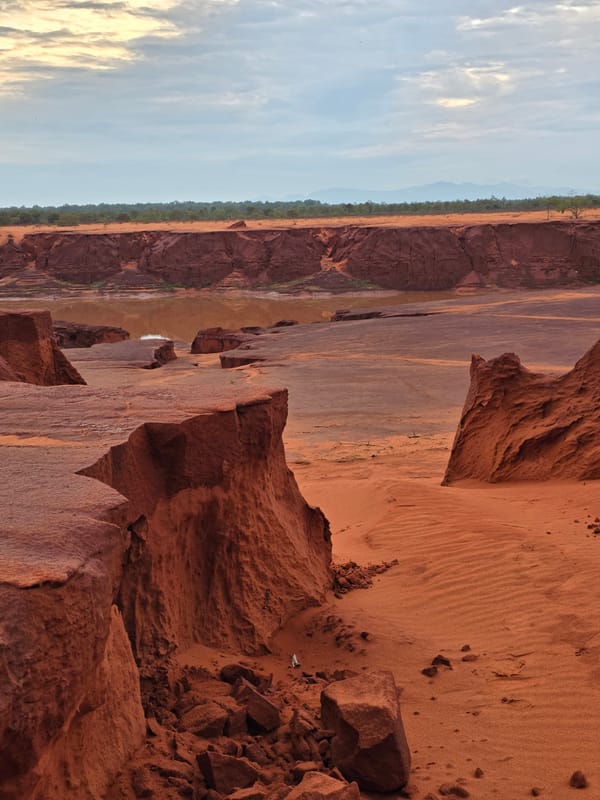 Fairy Stream landscape documented by visitors in Mui Ne