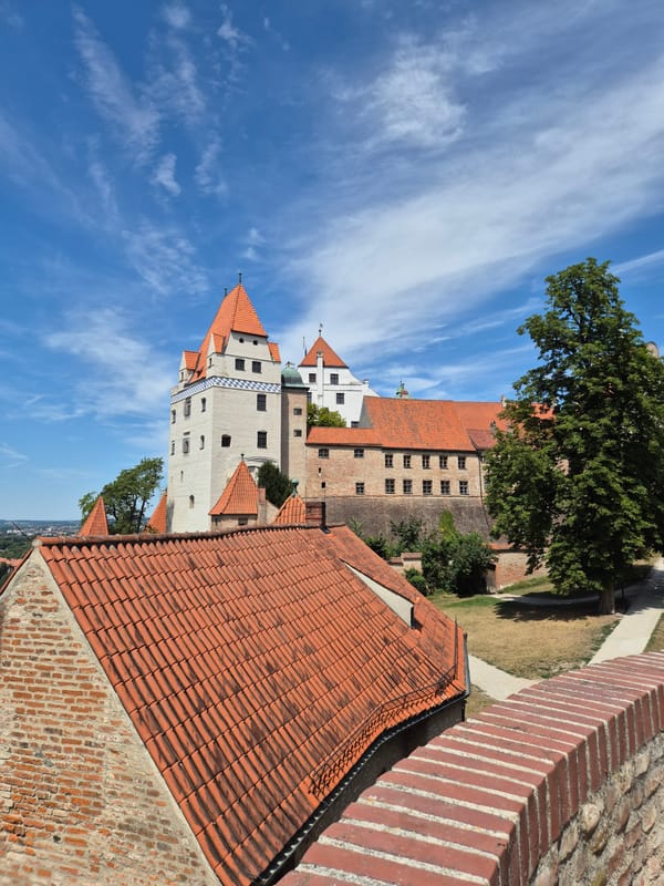 Burg Trausnitz, Landshut — sunny summer morning visit