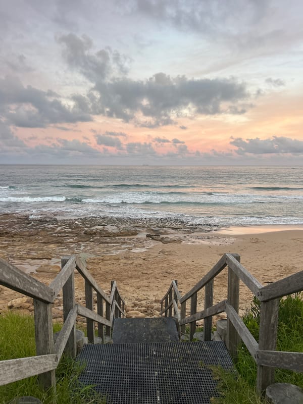 Morning coastal views documented at Bulli Beach, Australia