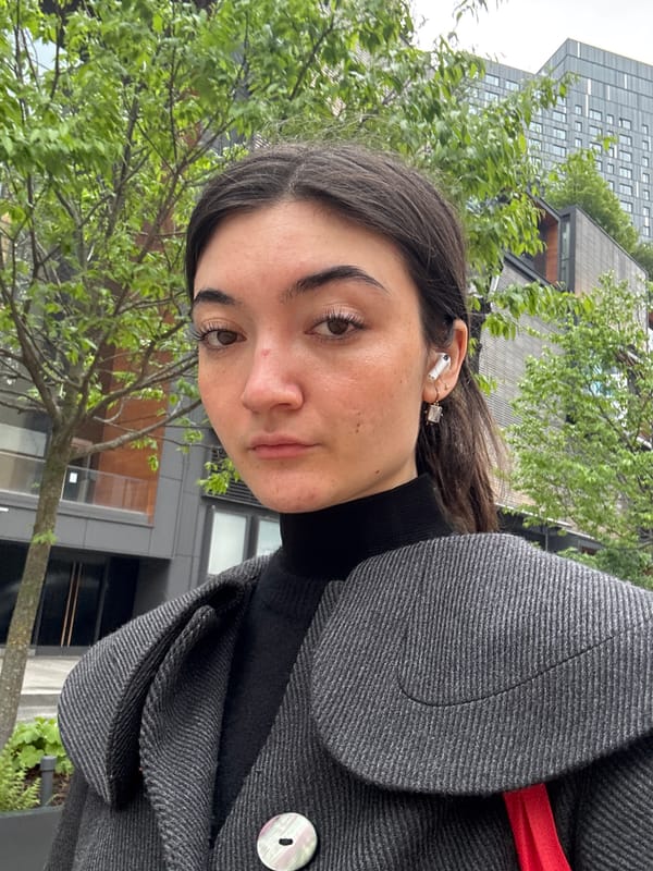 Woman photographed in outdoor portrait session in New York