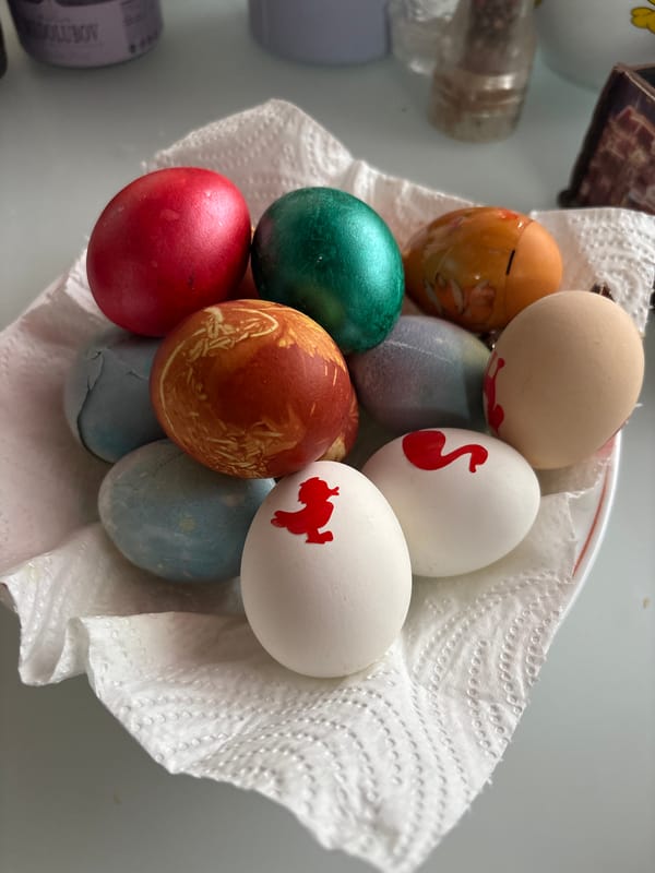 Easter preparations and domestic moments captured in Simferopol