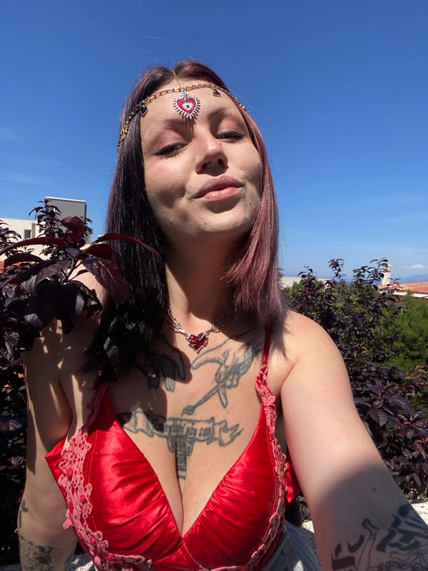 Young woman photographed multiple times in Kunje, Montenegro