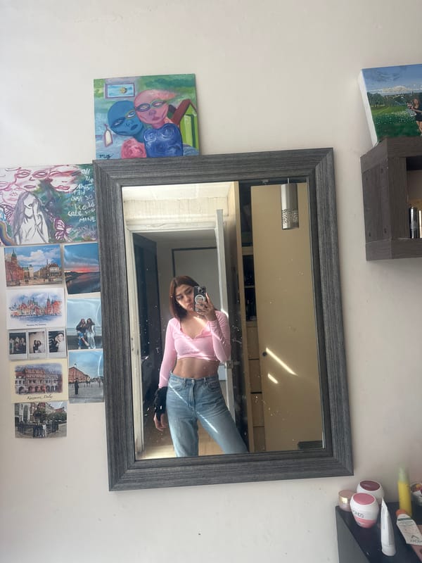 Mirror selfie captured in personal room, Puebla Mexico
