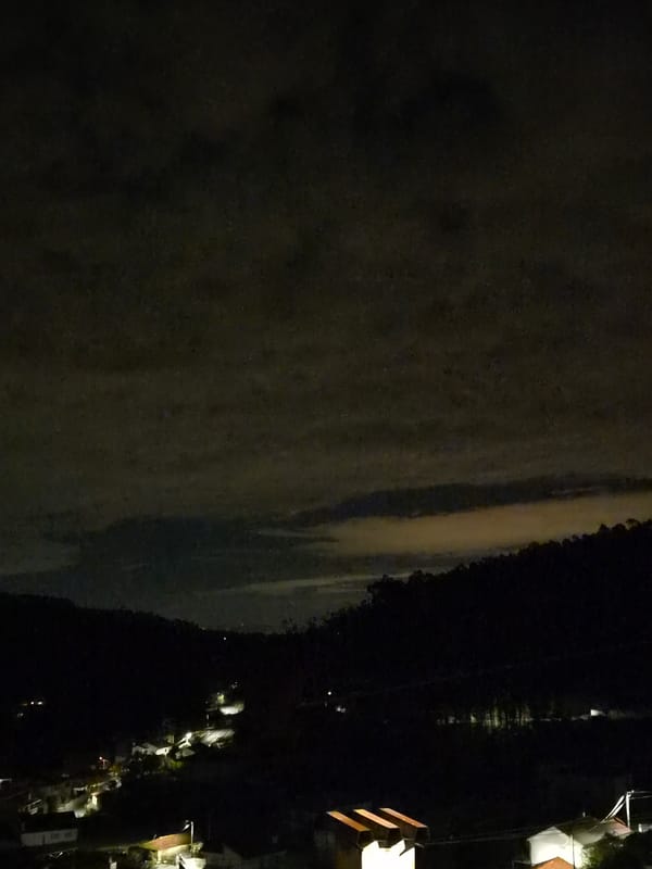 Nighttime views of Cávado River documented in Barcelos, Portugal