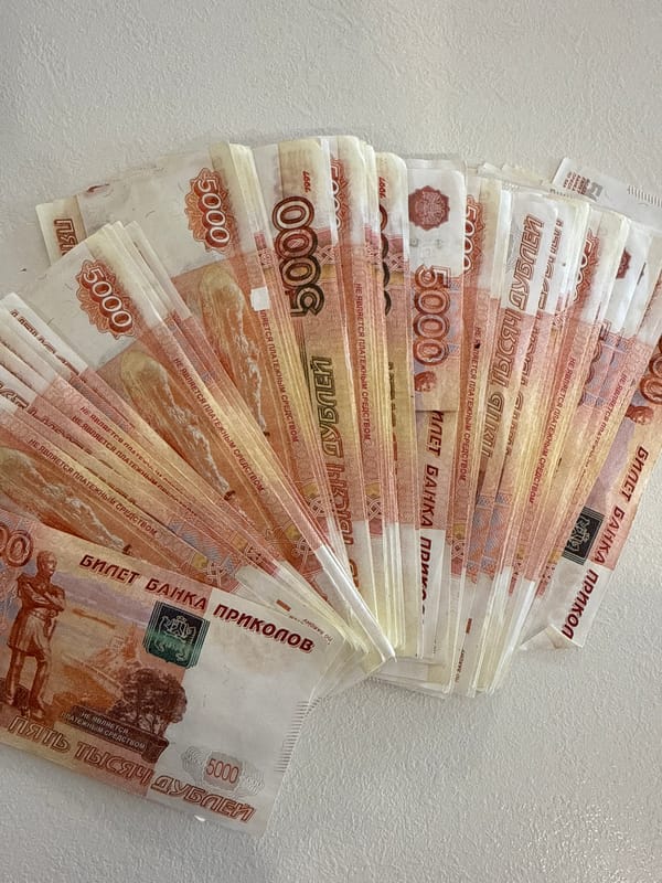 Everyday items documented in brief sequence in Votkinsk