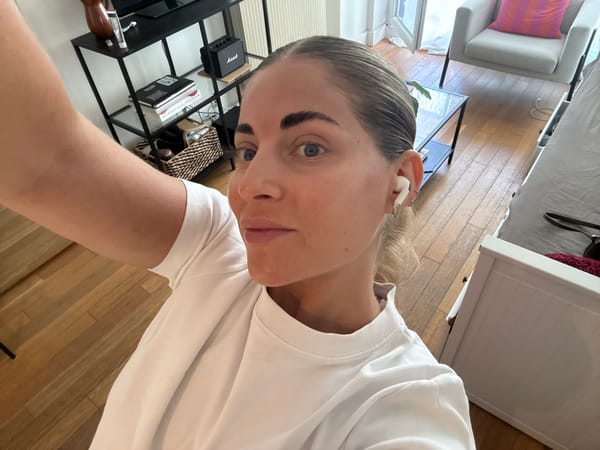 Casual selfie session in a Paris apartment