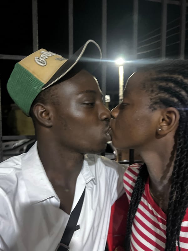Daily life unfolds in Nigerian town: romance, work, movement