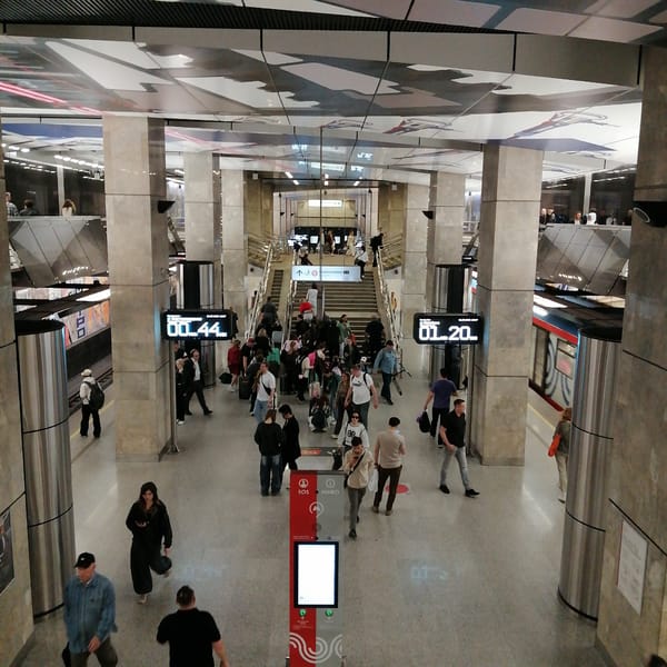 Moscow Metro stations documented during Friday afternoon commute