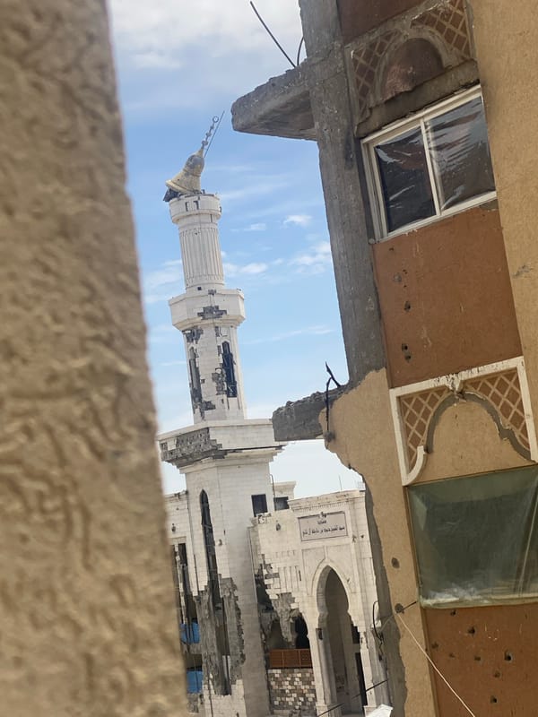 Witness documents war damage and daily survival in Khan Yunis