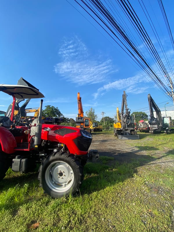 Everyday street scenes across Davao City on a sunny afternoon