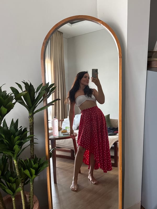 Outfit checks and selfies from a North Kuta stay
