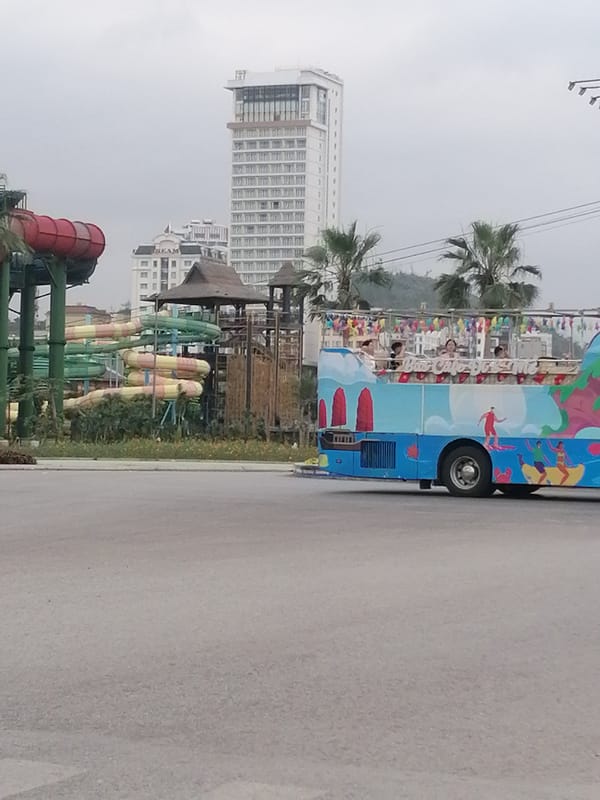 Morning scenes from tourist district in Ha Long, Vietnam