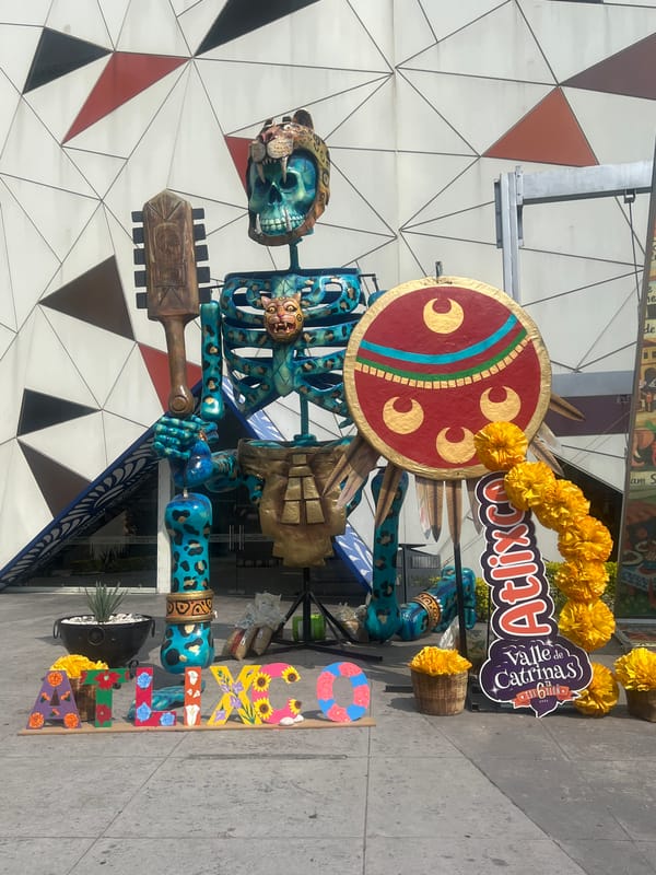 Cinco de Mayo street festival features food vendors, carnival rides