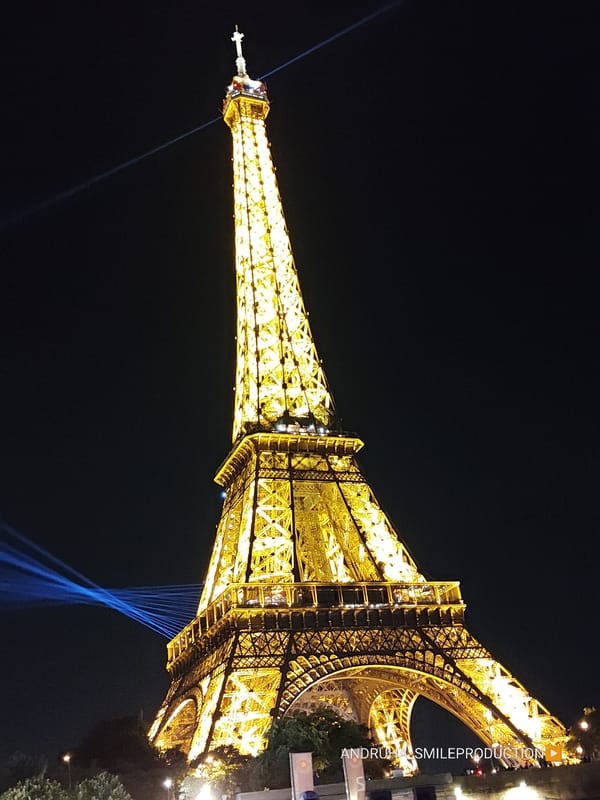 Eiffel Tower light show, Paris after dark