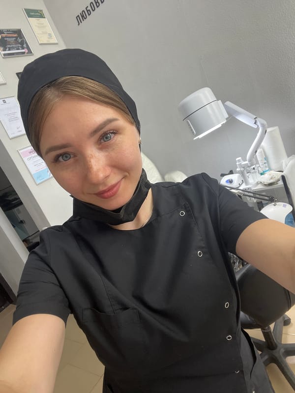 Selfies in scrubs at a Stepnogorsk salon or medical office