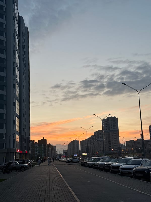 Evening scenes captured across Yekaterinburg's residential districts