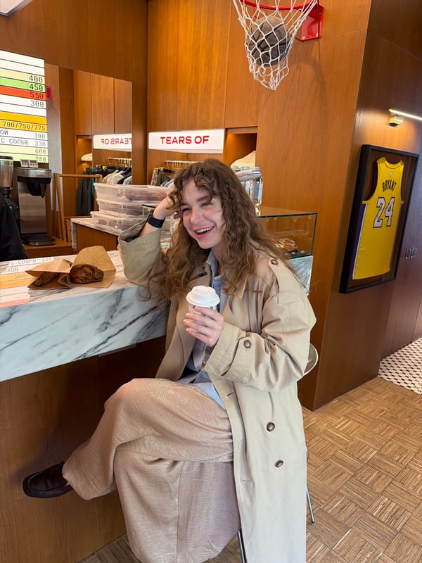 Moscow cafe captures everyday moments with patrons, barista, DJ setup