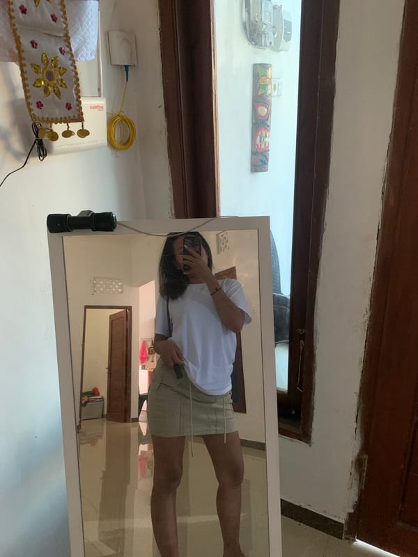 Morning out in Sukawati, selfies on scooters and beyond