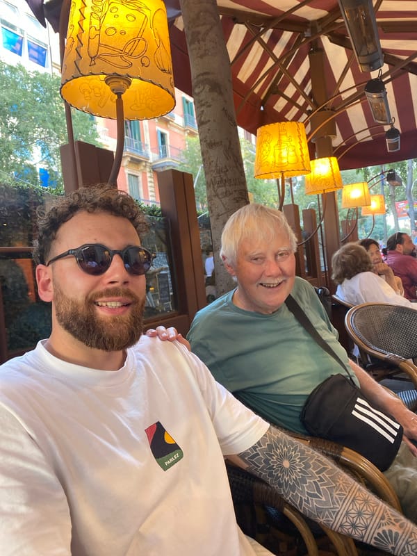 Afternoon beers and tapas at Casa Alfonso, Barcelona