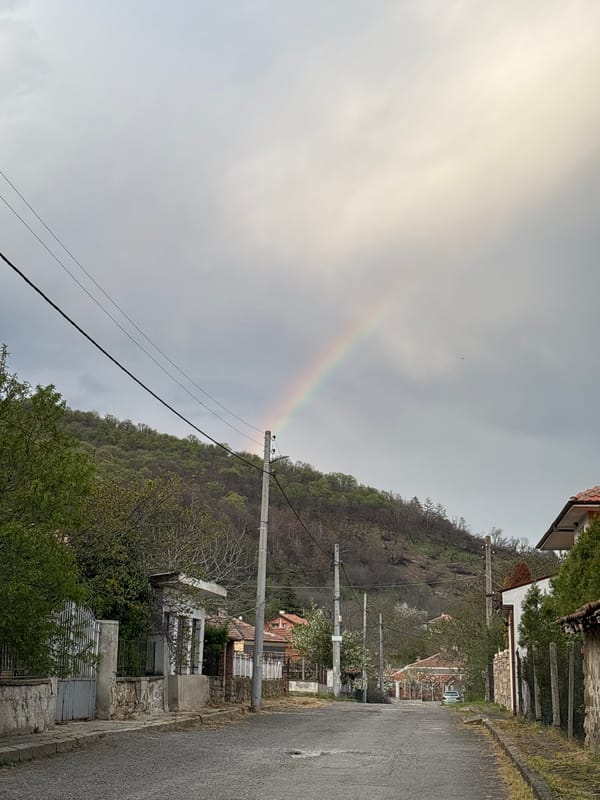 Rainbow appears over Bulgarian village after afternoon rainfall