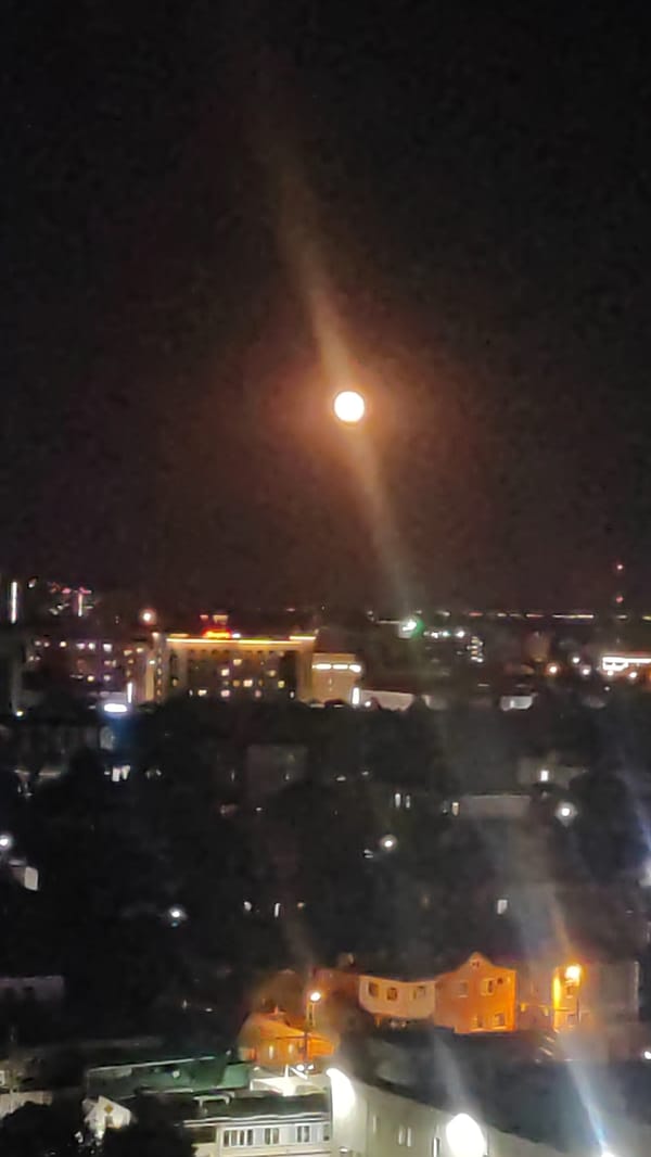 A Krasnodar summer evening, from sunset to moonrise
