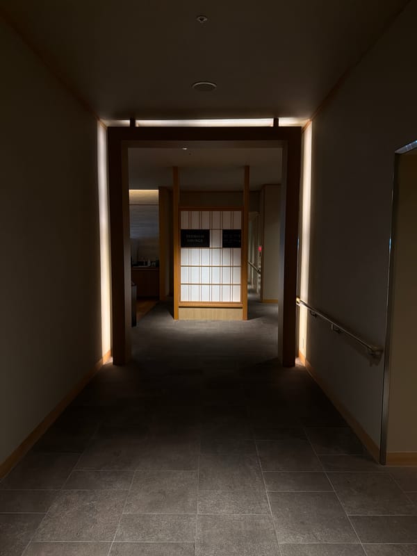 Visitor documents private hot spring experience in Ito, Japan