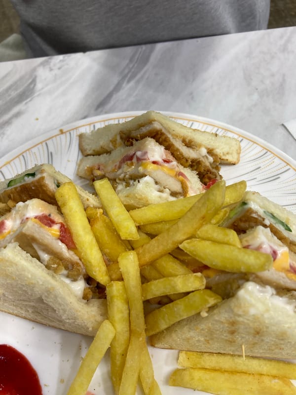 Evening in Tashkent: home downtime and a late-night food stop