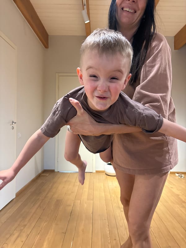 Family playtime captured in Chaikovsky home