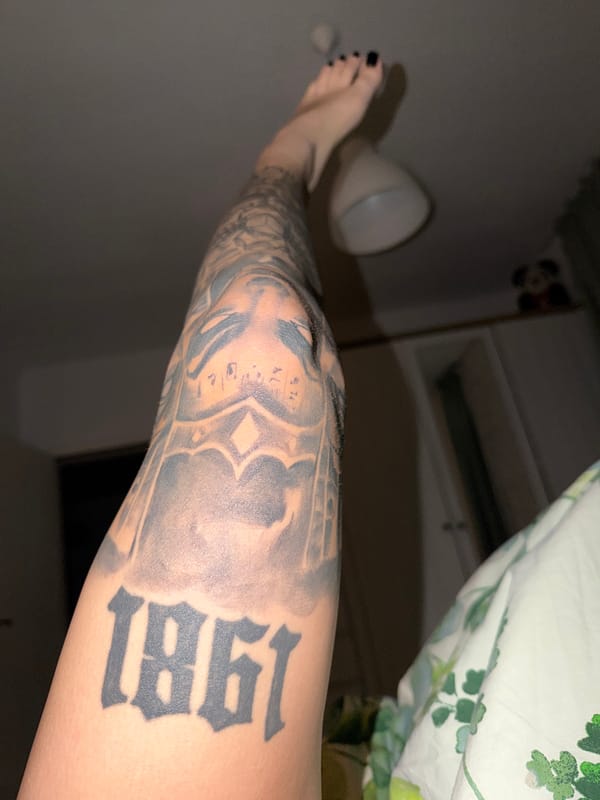 Tattoos, snake videos, and candid moments in Plovdiv