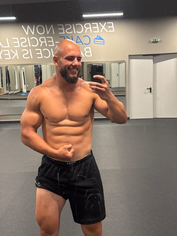 Gym mirror selfie session in Sofia, multiple angles