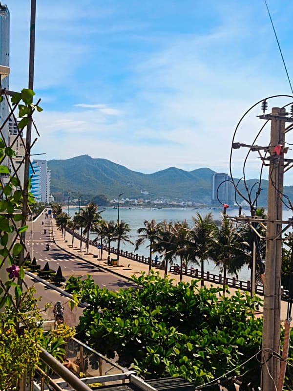 Sunny snapshots of Nha Trang's coastal streets and ocean views