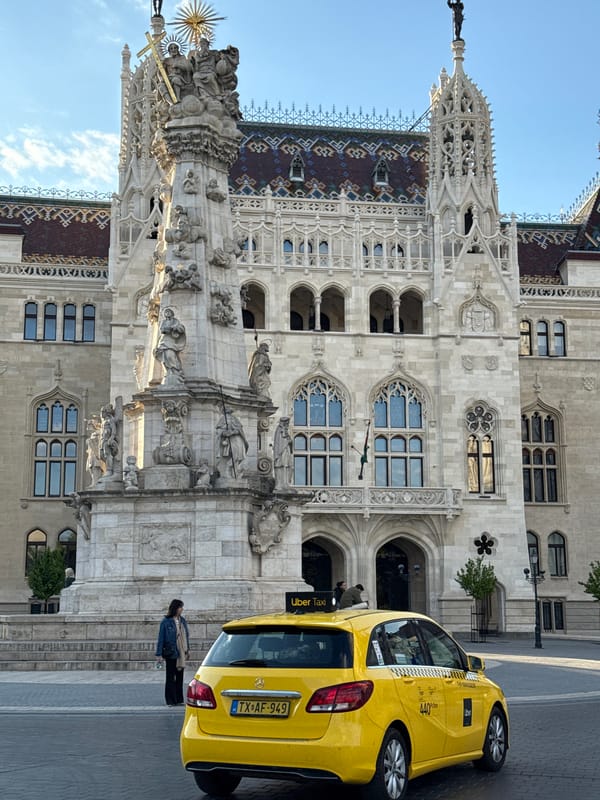 Tourist captures multiple angles of Budapest's Matthias Church