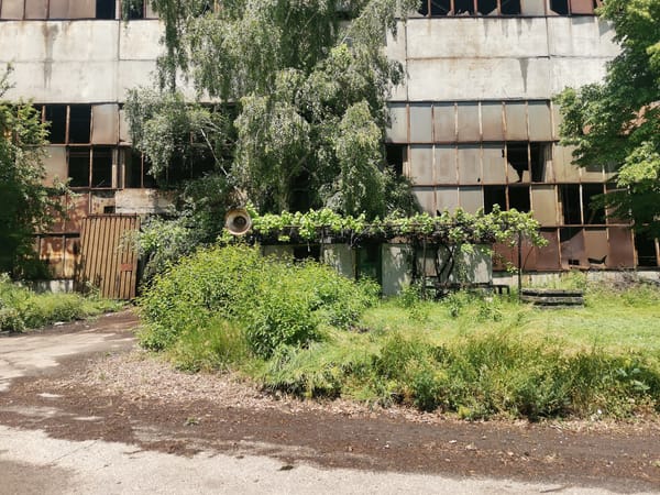 Witness documents abandoned industrial decay in Zhivkovo, Bulgaria