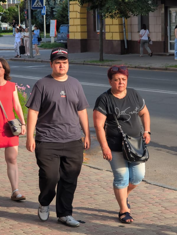 Sunny afternoon across Poltava's parks, streets, and landmarks