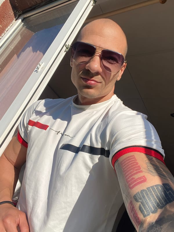 Tattooed man spotted in early morning Pleven walkabout