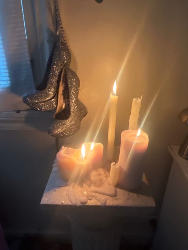 Afternoon scenes documented around Buenos Aires cafes and tables