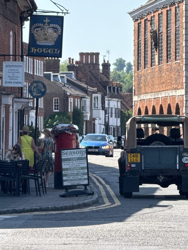 Individual documents Amersham landmarks and streetscapes in photographic survey