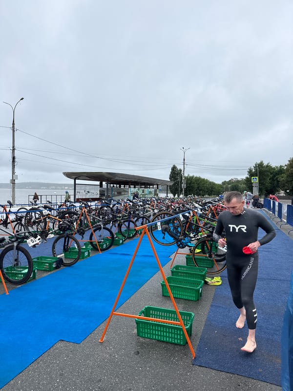 Triathlon in full swing along the Votkinsk Reservoir waterfront
