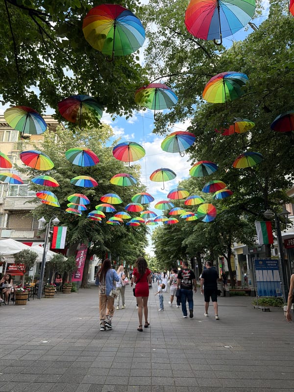 Afternoon stroll documented through decorated pedestrian zones in Burgas